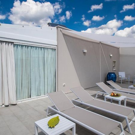 Palazzo Perla Bed & Breakfast Gallipoli Dış mekan fotoğraf