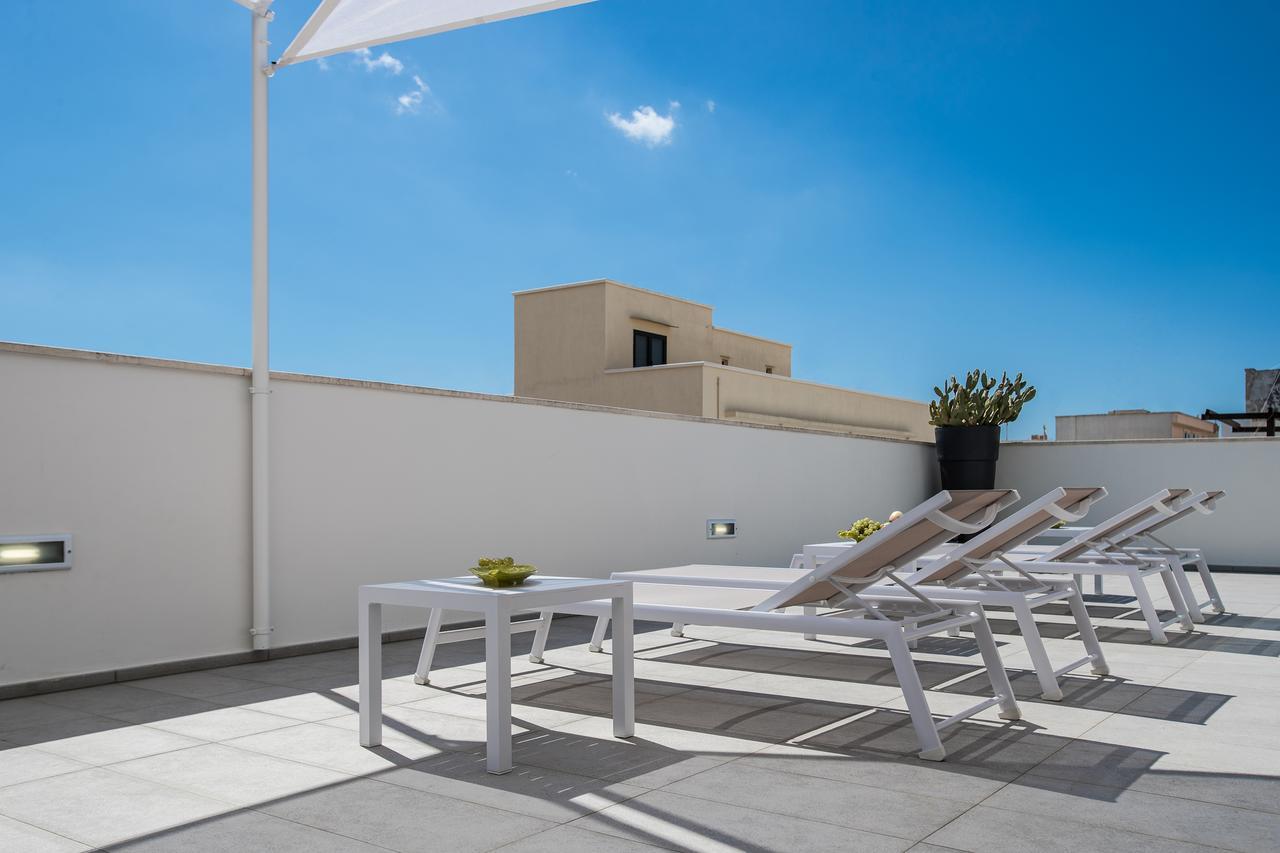 Palazzo Perla Bed & Breakfast Gallipoli Dış mekan fotoğraf